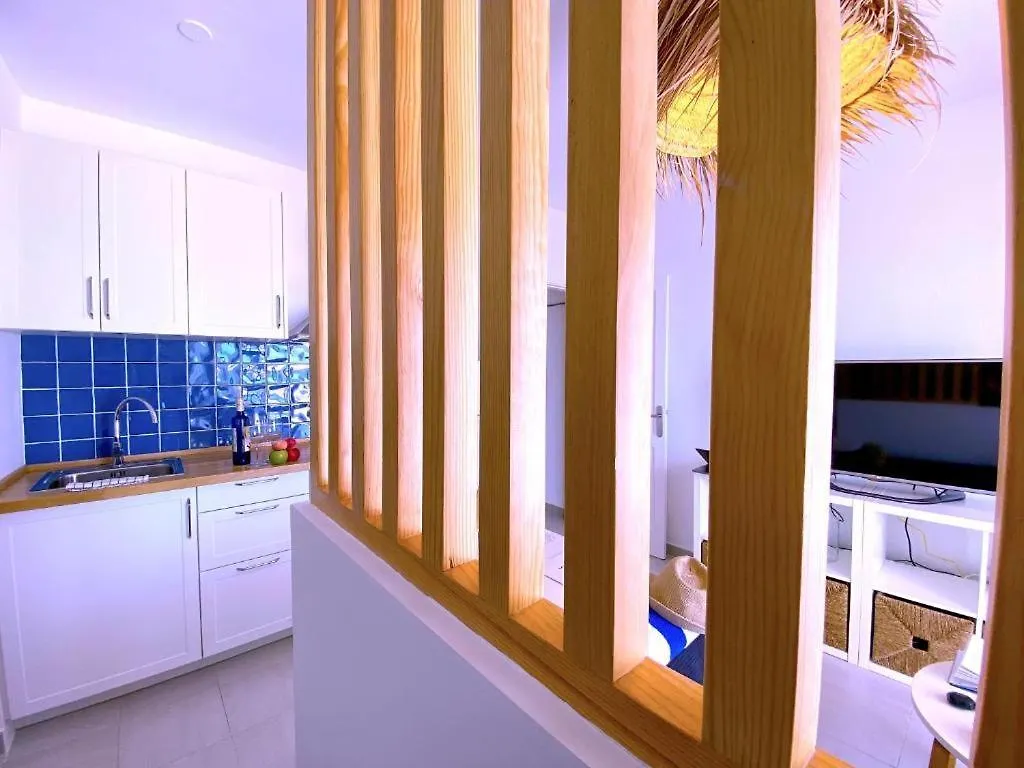 阿德耶Tropicalidays Sunshine公寓
